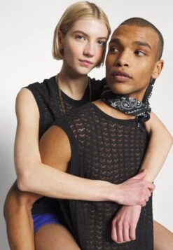 YOURTURN Sheer- Jumper - Black -Yourturn Sales Store 0cd40003872f4f2f802f063b28fb3724