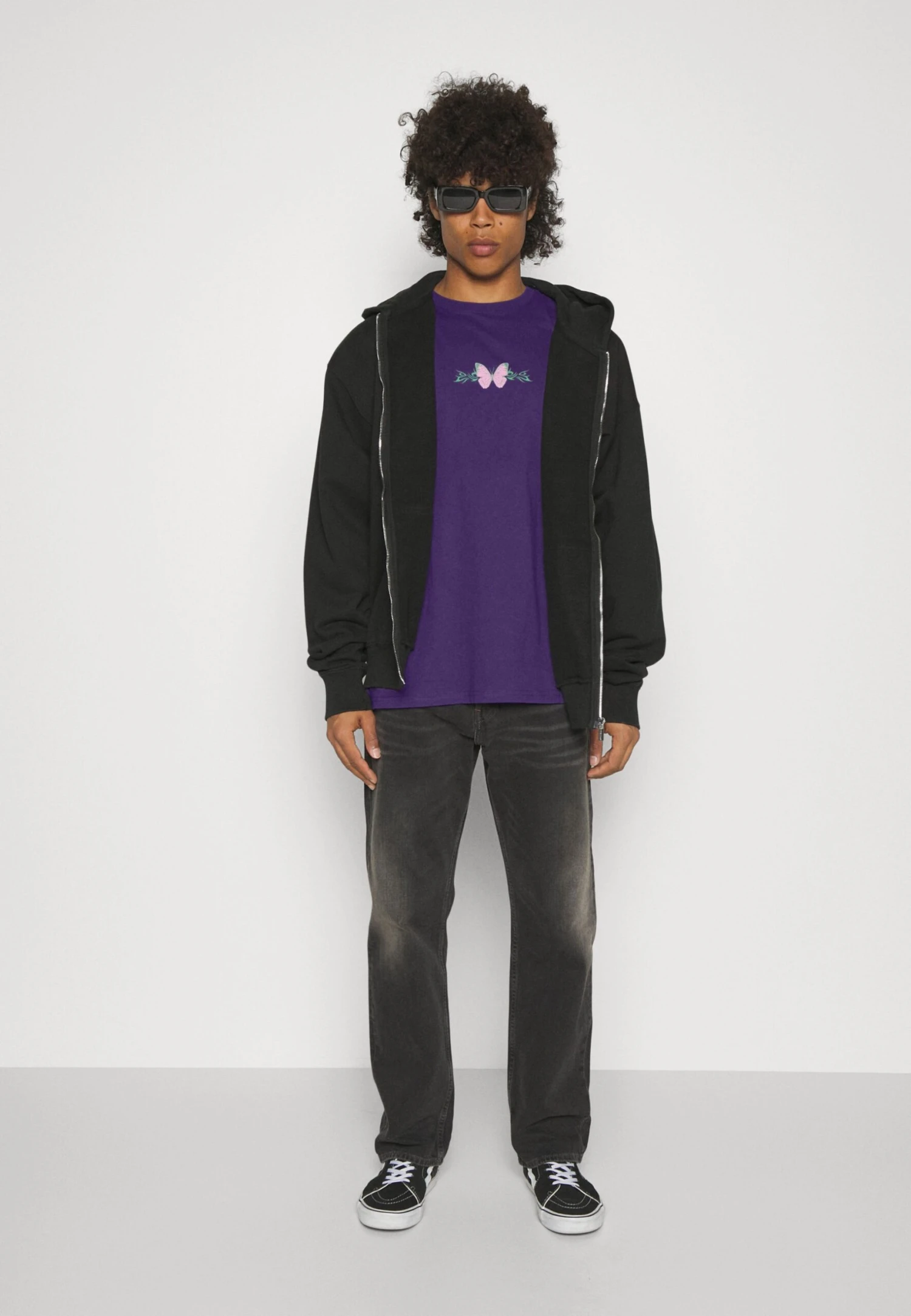 YOURTURN Unisex - Print T-Shirt - Purple 4 YOURTURN Unisex - Print T-Shirt - Purple - Image 2