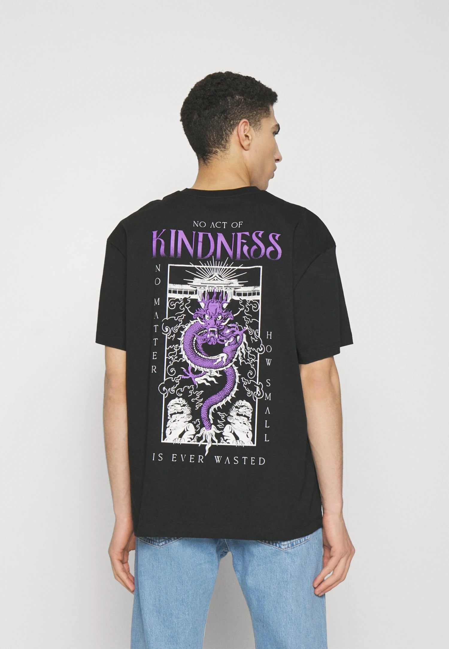 YOURTURN Dragon Graphic TeeUnisex - Print T-Shirt - Black 3 YOURTURN Dragon Graphic TeeUnisex - Print T-Shirt - Black