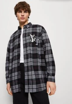 YOURTURN Unisex - Button-Down Blouse - White/Black -Yourturn Sales Store 18e30a9a4fba4a42af17453c1dc89feb