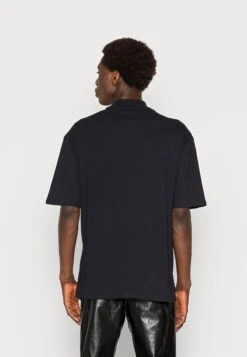 YOURTURN Unisex - Print T-Shirt -Black 9 YOURTURN Unisex - Print T-Shirt -Black -Yourturn Sales Store 1dec16ba161a4a96a2b68bf283b96a7d