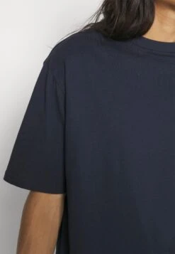 YOURTURN 3Pack Unisex - Basic T-Shirt - Olive, Beige, Dark Blue -Yourturn Sales Store 1e075a2d112d48c99ff250af538b6565