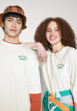 YOURTURN Unisex - Print T-Shirt - Offwhite -Yourturn Sales Store 29e65935527340a7bc456a57a305b352