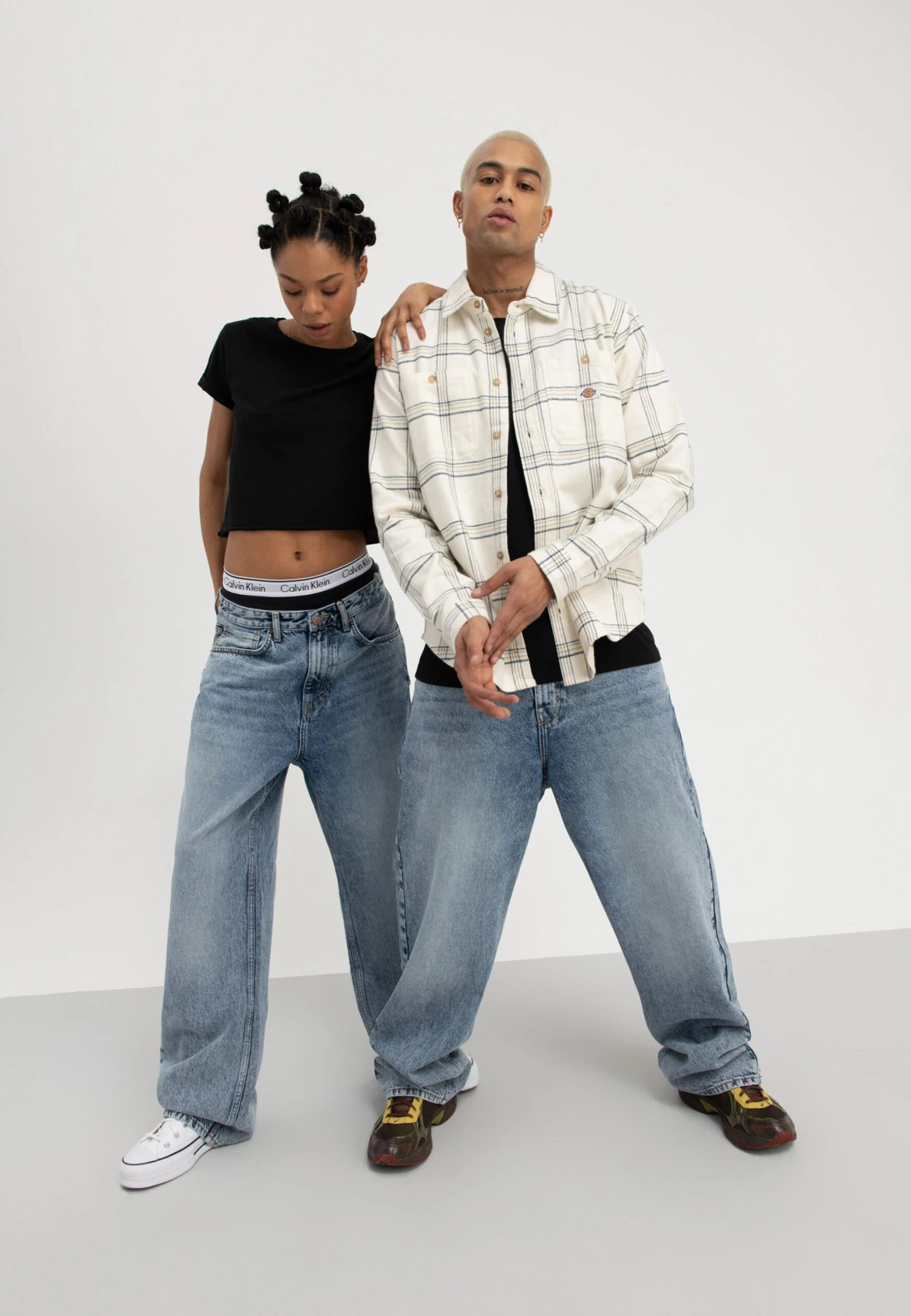 YOURTURN Baggy Jeans Unisex - Relaxed Fit Jeans - Dark Blue Denim 4 YOURTURN Baggy Jeans Unisex - Relaxed Fit Jeans - Dark Blue Denim - Image 2