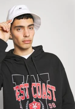 YOURTURN Sweatshirt - Black -Yourturn Sales Store 2adf924bafe24f14a05d1972af2db883