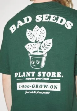 YOURTURN Unisex - Print T-Shirt - Dark Green -Yourturn Sales Store 3803cf8eef544f9cbce9149729e74504