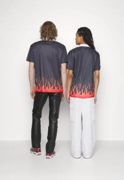 YOURTURN Unisex - Polo Shirt - Black -Yourturn Sales Store 437e85a7bfa946cfa5640f8395147e55