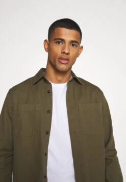 YOURTURN Print T-Shirt - White 13 YOURTURN Print T-Shirt - White -Yourturn Sales Store 497a0d3524df4bafb4dd18a79989a220