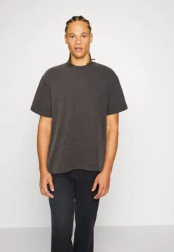 YOURTURN Unisex - Basic T-Shirt - Black