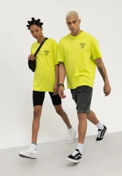 YOURTURN Unisex - Print T-Shirt - Light Green -Yourturn Sales Store 55e9fb30e91545ce9fd1f35e83751e56