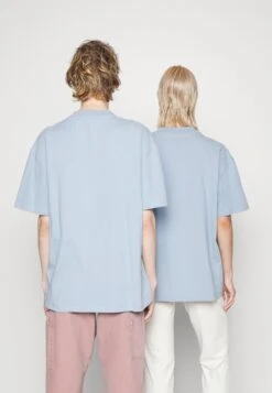 YOURTURN Print T-Shirt - Light Blue 10 YOURTURN Print T-Shirt - Light Blue -Yourturn Sales Store 57f33c04f3214027b1d896b854ab885b