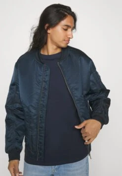 YOURTURN 3Pack Unisex - Basic T-Shirt - Olive, Beige, Dark Blue -Yourturn Sales Store 5b3b0b549208478d880117e283d8c958