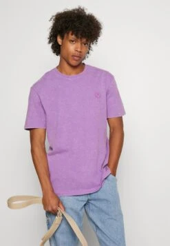 YOURTURN Yt-0722-1002Smiley Wash Tee / 404 - Purple - Basic T-Shirt - 404 - Purple -Yourturn Sales Store 5f29291eb4a7453d8897b4ff5194dafd