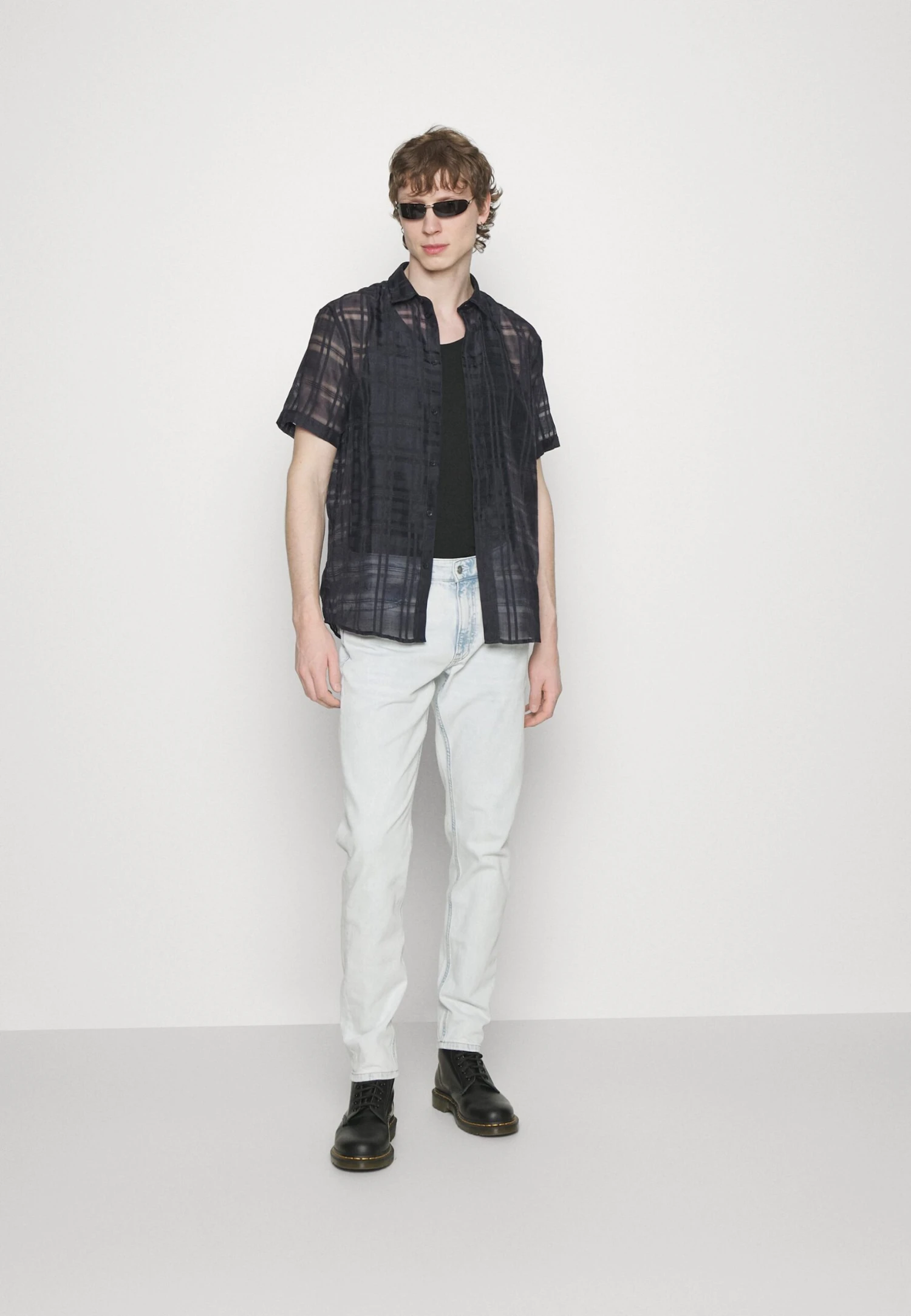 YOURTURN Mesh Shirt - Shirt - Black 4 YOURTURN Mesh Shirt - Shirt - Black - Image 2