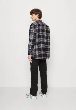 YOURTURN Unisex - Button-Down Blouse - White/Black -Yourturn Sales Store 6aba1b129255465dbe34f004d9c8a98e