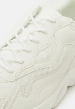 YOURTURN Unisex - Trainers - White -Yourturn Sales Store 6e434ab1dbb742b4a57fcdd6db468256