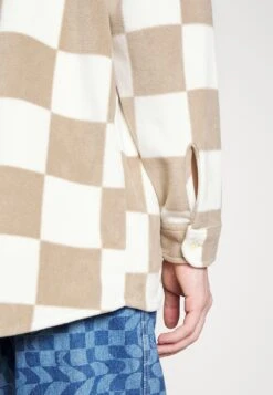 YOURTURN Unisex - Button-Down Blouse - Beige -Yourturn Sales Store 7c6cfa60c29a47168ab5d6c26004cf67