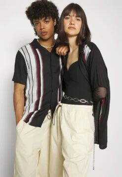 YOURTURN Genderless Parachute - Shorts - White -Yourturn Sales Store 834f1f83f56e4019a779e61f5e6b9f84