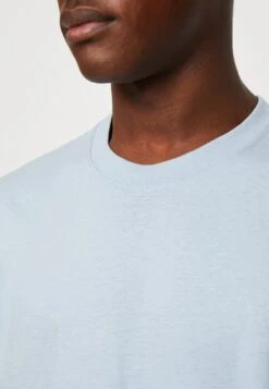 YOURTURN Unisex - Print T-Shirt - Light Blue -Yourturn Sales Store 870032fc84a046f4b46e42c37f3fabfe