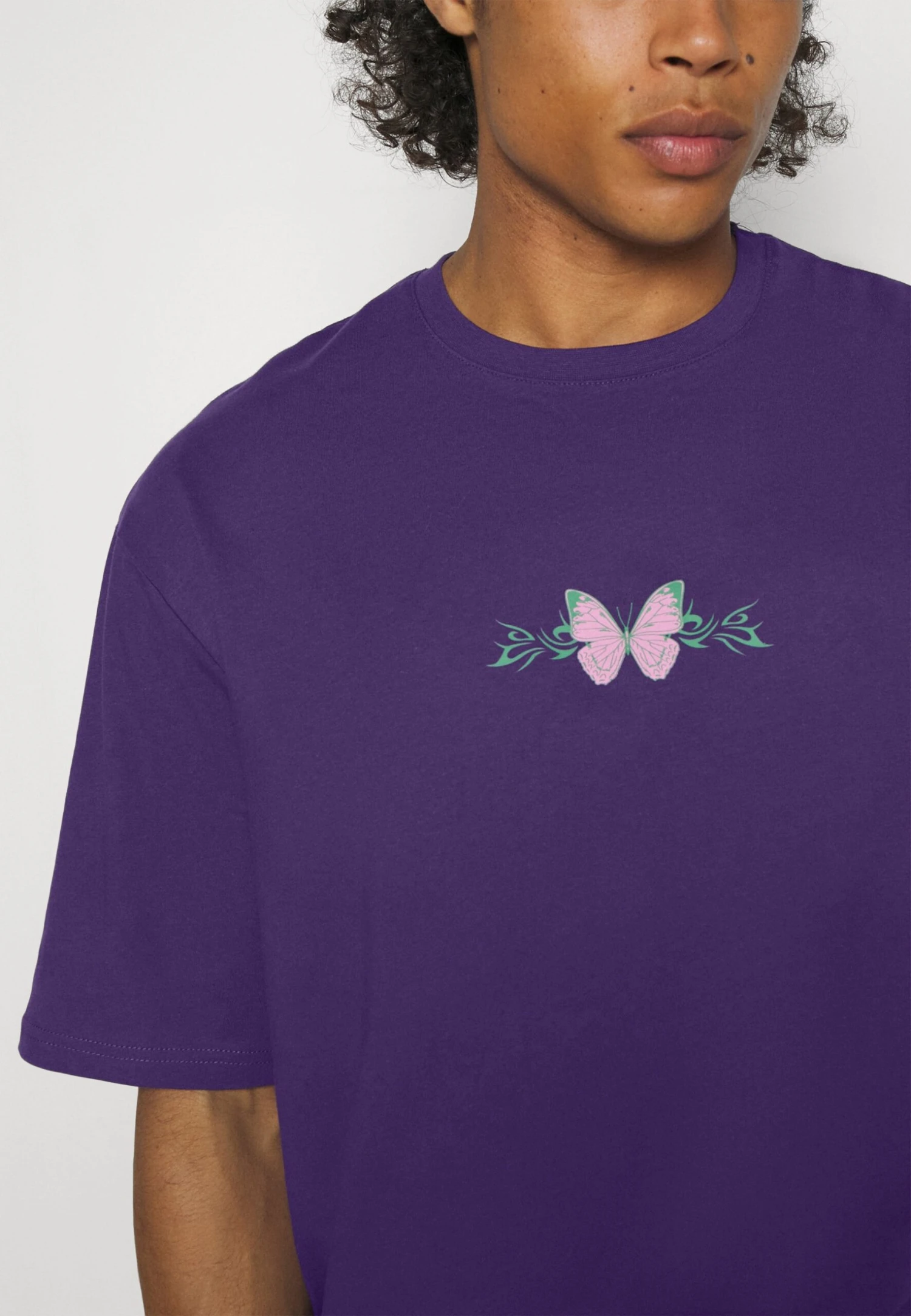 YOURTURN Unisex - Print T-Shirt - Purple 8 YOURTURN Unisex - Print T-Shirt - Purple - Image 6