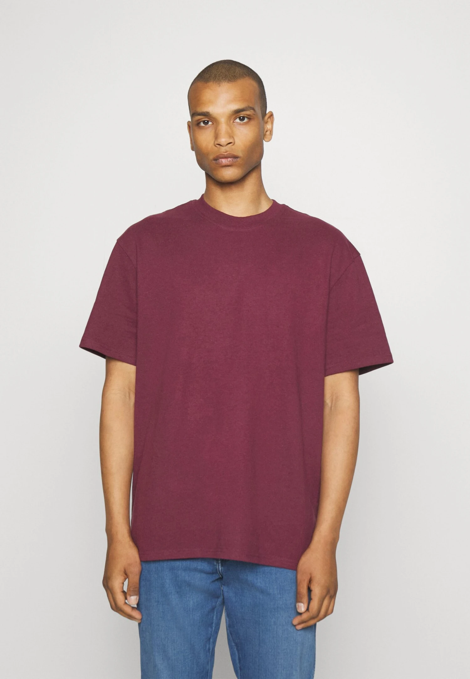 YOURTURN Unisex - Basic T-Shirt -Red 3 YOURTURN Unisex - Basic T-Shirt -Red