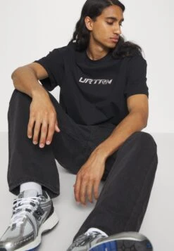 YOURTURN Print T-Shirt - Black -Yourturn Sales Store 9b0503d6988248fdbf7f13571c836a0a