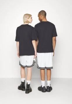 YOURTURN 3Pack Unisex - Basic T-Shirt - White/Mint/Black -Yourturn Sales Store 9f188e275fe34593adb4ad00ca9d4378