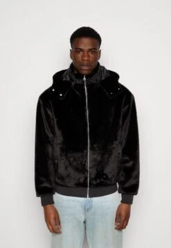 YOURTURN Winter Jacket - Black