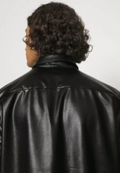 YOURTURN Unisex - Button-Down Blouse - Black -Yourturn Sales Store aac3d2b9db7c4294a1c1ec7e00e85b6b