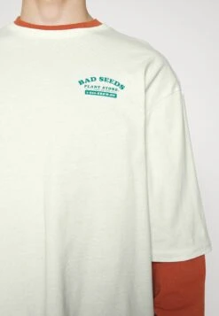 YOURTURN Unisex - Print T-Shirt - Offwhite -Yourturn Sales Store b029b4b610384a5d87dea26f124d929b