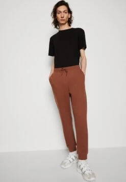 YOURTURN Unisex 2 Pack- Tracksuit Bottoms - Brown/Off-White -Yourturn Sales Store ba3da3ef225f481282590ce220fcc42c