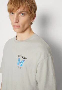 YOURTURN Get Lost Tee Unisex - Print T-Shirt - Grey -Yourturn Sales Store cc93eeecdcab4e609a0e74345f7665ba