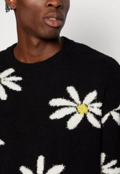 YOURTURN Jumper - Black -Yourturn Sales Store d60f029f474c4da889955b8689f3a499