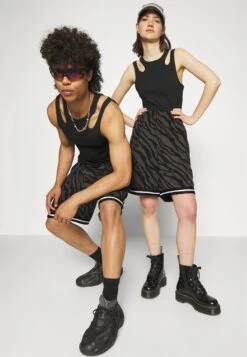 YOURTURN Unisex - Shorts - Dark Grey -Yourturn Sales Store dab1b4caade94dcc8f454ffafc3f50cb