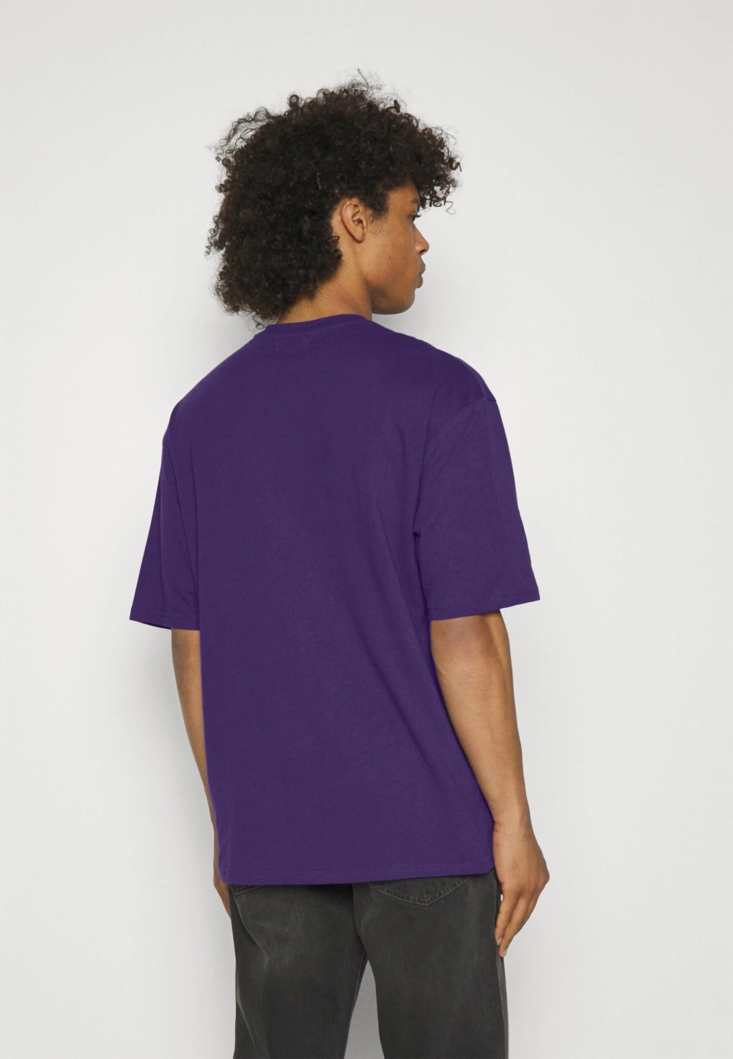 YOURTURN Unisex - Print T-Shirt - Purple 5 YOURTURN Unisex - Print T-Shirt - Purple - Image 3