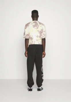 YOURTURN Unisex - Tracksuit Bottoms - Black -Yourturn Sales Store e21e4ad3808d48cbbd06bab5733e95ec