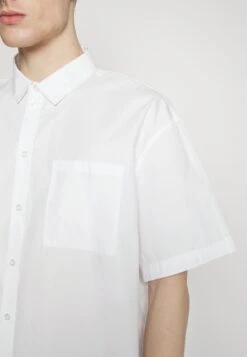 YOURTURN Plain Boxi Fit Unisex - Shirt -White -Yourturn Sales Store ee58d5b684a141bcbc5bf7542d5bbfa1