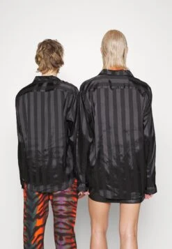 YOURTURN Festive Unisex - Shirt - Black 10 YOURTURN Festive Unisex - Shirt - Black -Yourturn Sales Store ef352a5422ce41469c917bae0ac296a7