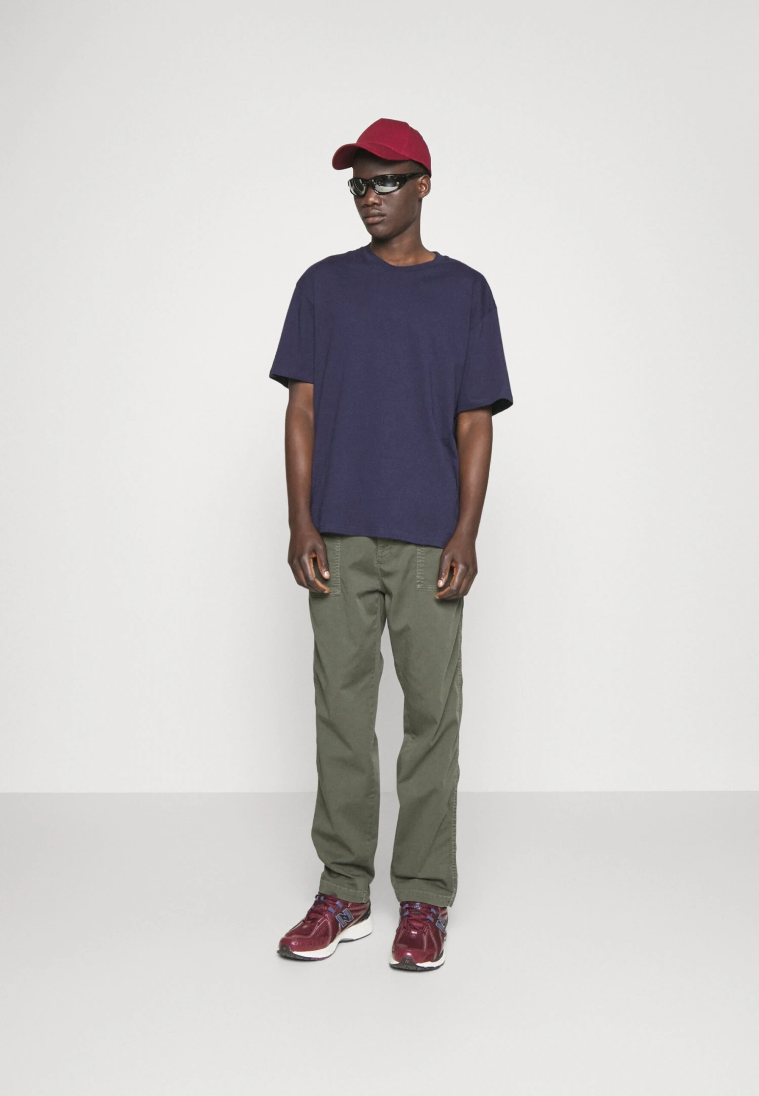 YOURTURN Unisex - Print T-Shirt - Dark Blue 4 YOURTURN Unisex - Print T-Shirt - Dark Blue - Image 2